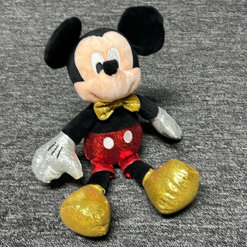 Ty Disney sparkle Mickey Mouse like new!